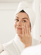 Load image into Gallery viewer, Microdermabrasion Scrub